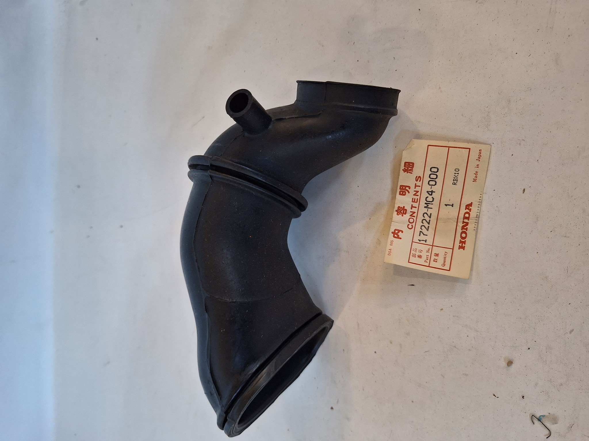 Bild von LUFTFILTERVERBINDUNGSROHR  17222-MC4-000  XL 500 RC